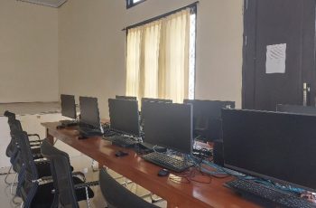 Ruang Lab Komputer
